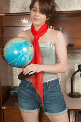 Aria enjoys a globe and then masturbates