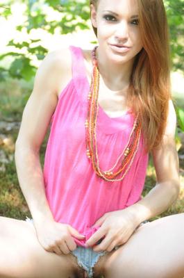 RARE Laura Messner Hairy Pussy