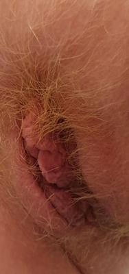 赤毛の熟女バスルームセックス