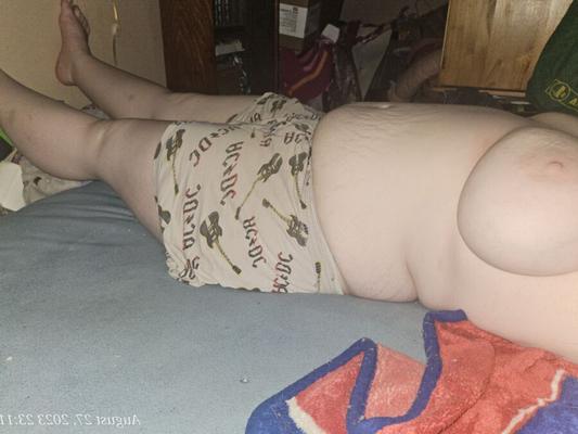 Wife in my boxers