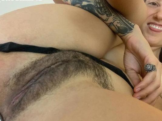 mmmickeyy young hairy lady from reddit