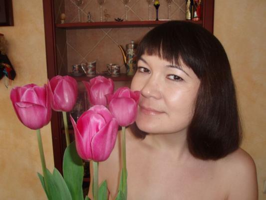 Hairy Russian Amateur MILF Katharina