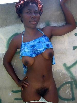 Black Beauties Sets