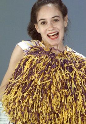 Kensington_Cheerleader