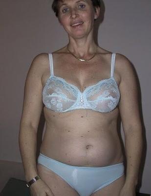 Florance - hairy milf with nice face