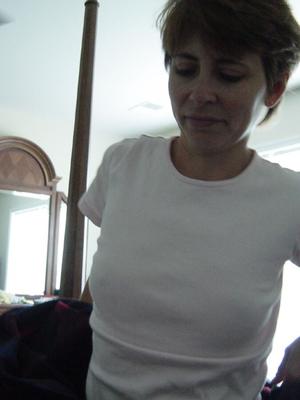 Hairy Horny And Skinny MILF Amy