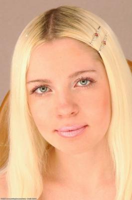 KATIA - CLASSIC HAIRY