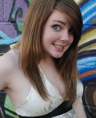 Cute Horny Teen Jenna @