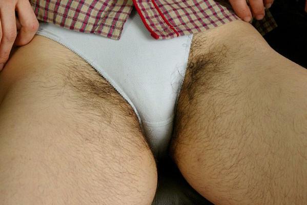 Thighbrows